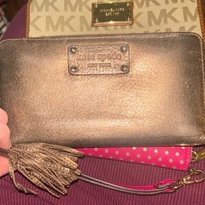 Kate Spade Metallic Wallet Unlisted